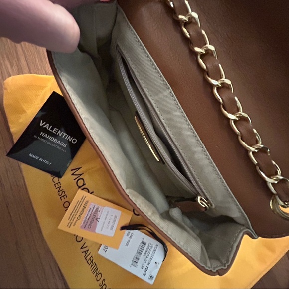Authentic Valentino crossbody handbag/purse - Picture 5 of 8